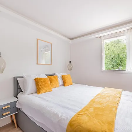 Le Petit Cozy - Mayvenn
